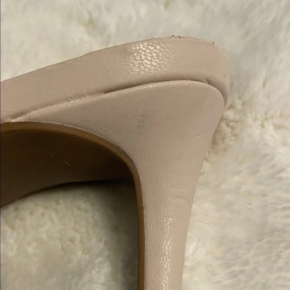 Cushionaire Women's Tan Mules - Picture 3 of 9